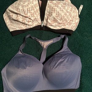 Victoria’s Secret sport bras (2 pack)